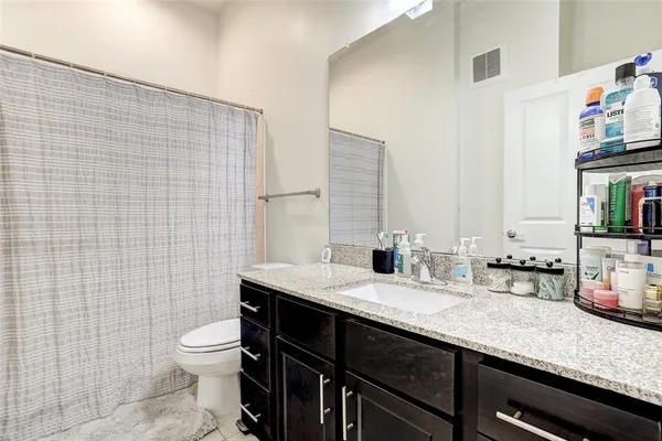 $204,900 | 2400 Louis Henna Boulevard, Unit 305, Round Rock, TX 78664