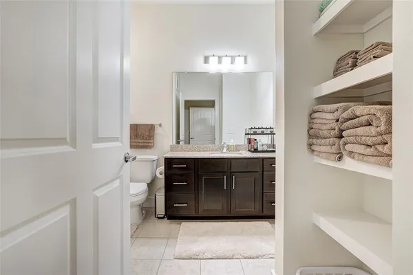 $204,900 | 2400 Louis Henna Boulevard, Unit 305, Round Rock, TX 78664