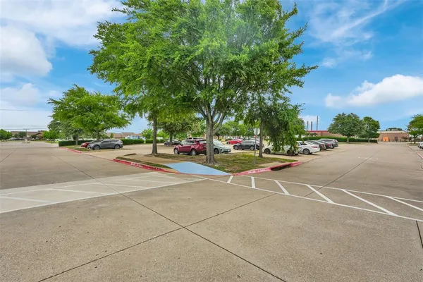 $1,000,000 | 2660 Belt Line Road, Garland, TX 75044