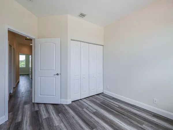 $2,600 | 5605 Spanish River Road, Fort Pierce, FL 34951