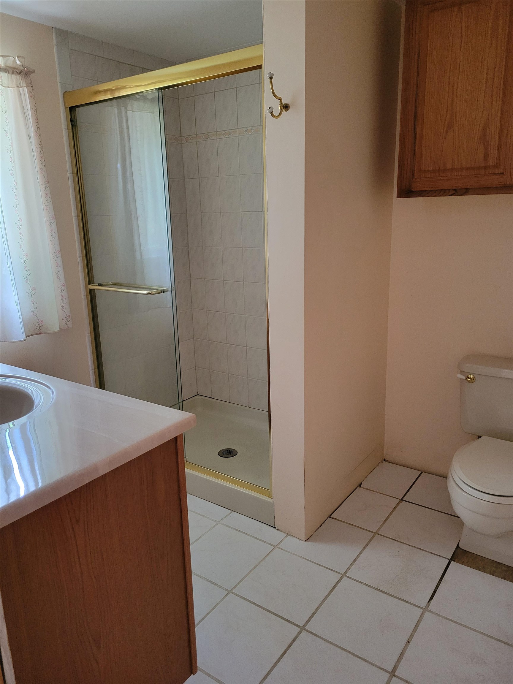 1569 Candia Road Manchester, NH 03109 - Photo 6 of 11