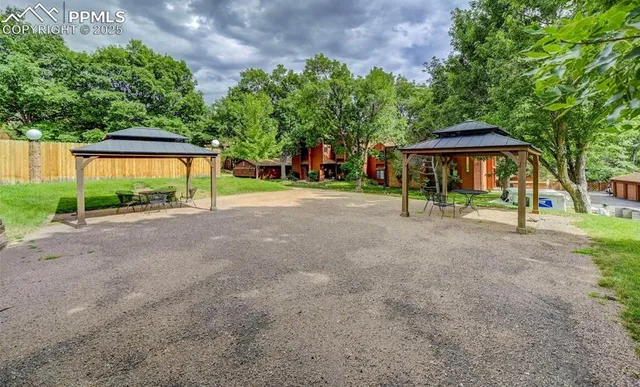 a view of a building with garden