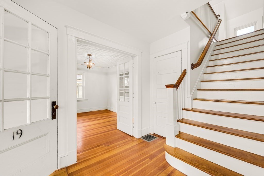 19 High Street Ware, MA 01082 - Photo 11 of 40