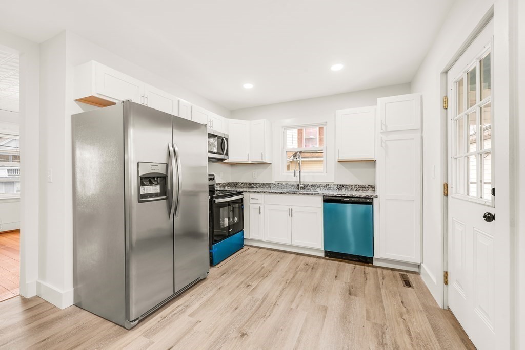 19 High Street Ware, MA 01082 - Photo 15 of 40