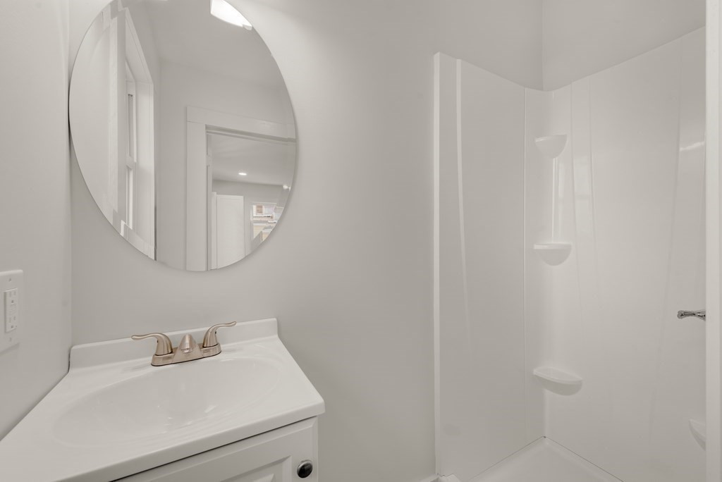 19 High Street Ware, MA 01082 - Photo 21 of 40