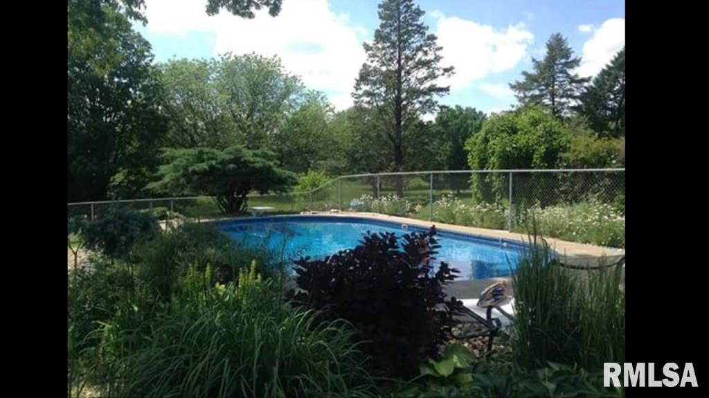 4124 Rodeo Road Davenport, IA 52806 - Photo 20 of 22 Gallery Image 20