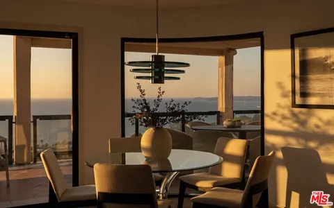 $7,450,000 | 24750 Vantage Point Terrace, Malibu, CA 90265