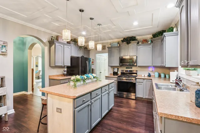 $569,900 | 7701 Black Walnut Drive, Avon, IN 46123