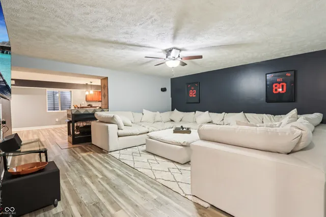 $569,900 | 7701 Black Walnut Drive, Avon, IN 46123