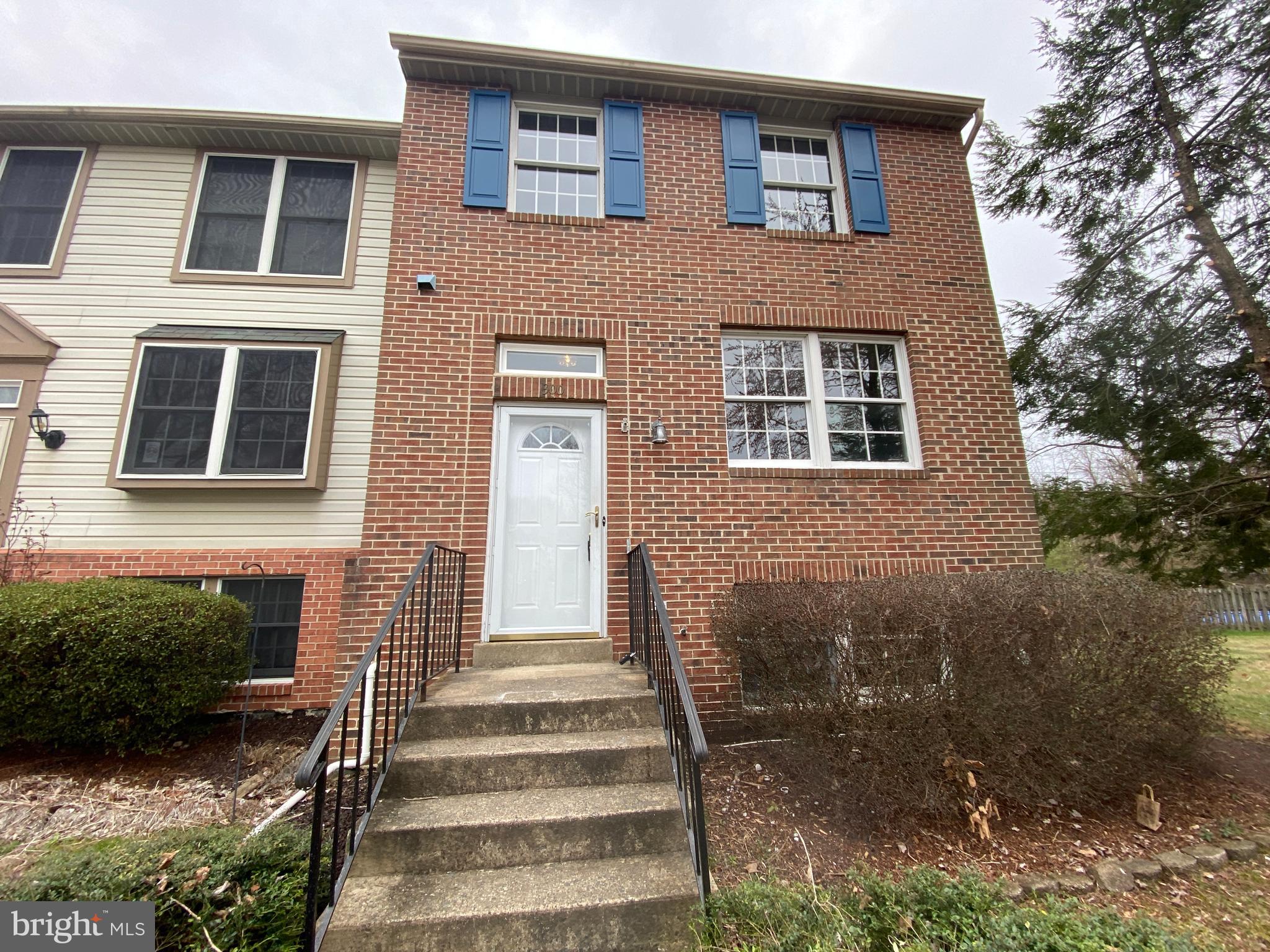 300 Cross Ridge Court Stafford, VA 22554 - Photo 2 of 38