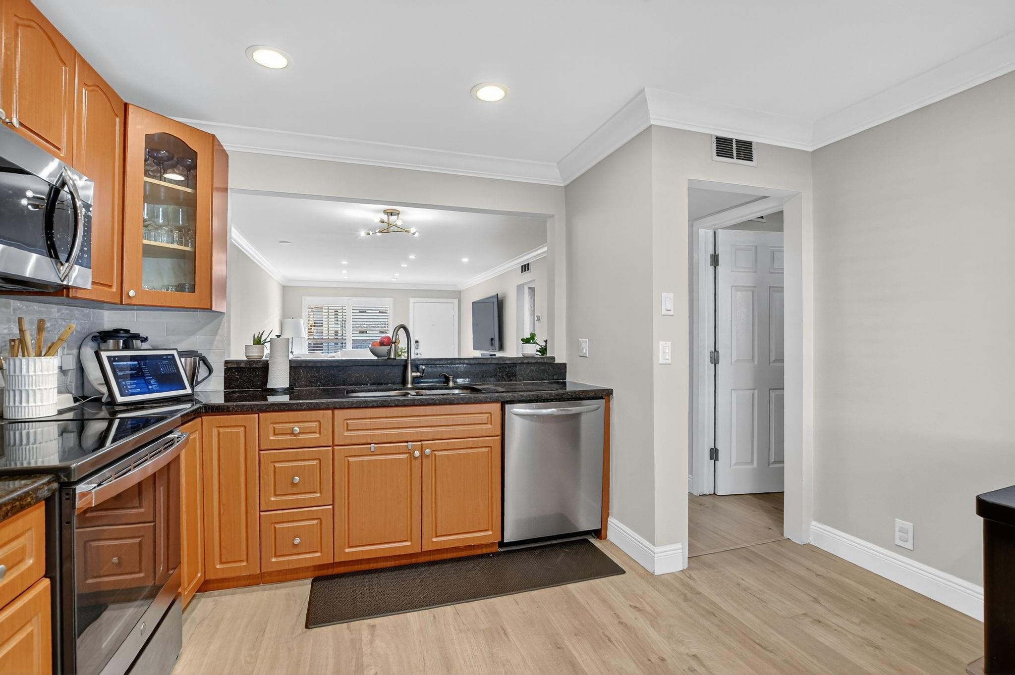 55 Southeast 14th Street, Unit 211 Boca Raton, FL 33432 - Photo 9 of 28 Photo 9