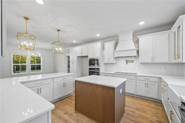 $699,900 | 1290 Grapevine Trail, Monroe, GA 30656