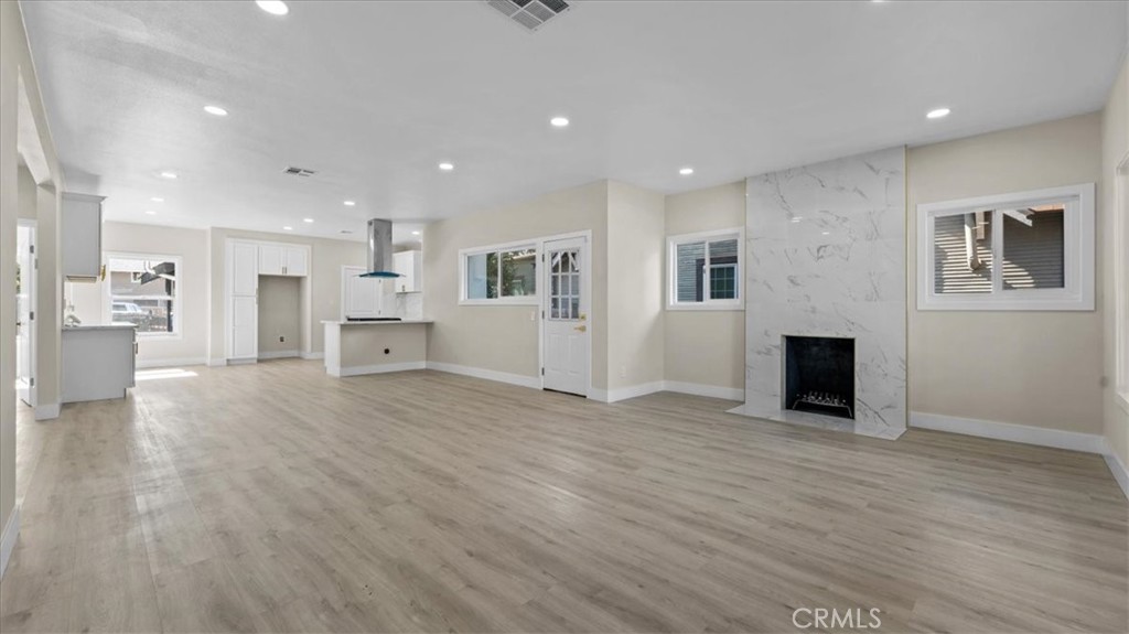 3958 4th Street Riverside, CA 92501 - Photo 2 of 18