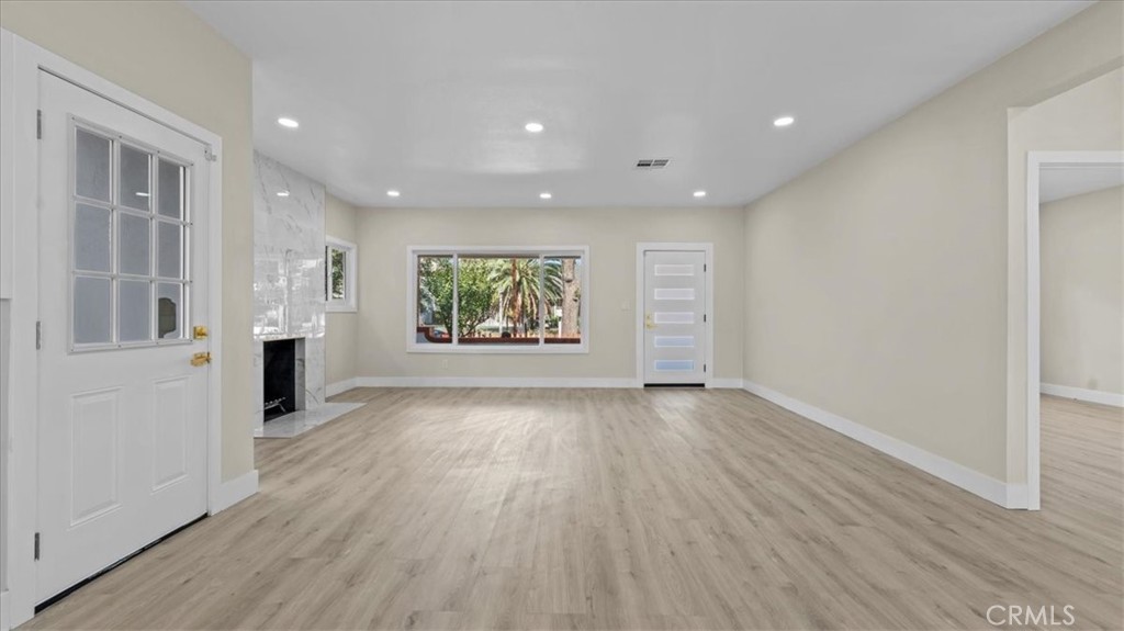 3958 4th Street Riverside, CA 92501 - Photo 4 of 18