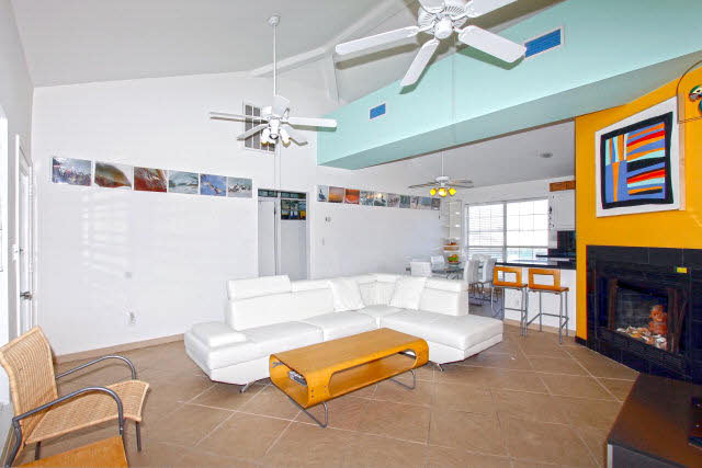 4560 West Fort Morgan Road Gulf Shores, AL 36542 - Photo 2 of 10 Living room