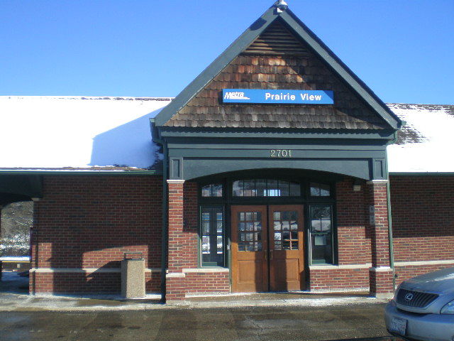 3523 West Long Grove Road Long Grove, IL 60047 - Photo 14 of 23 a front view of a house with a garden