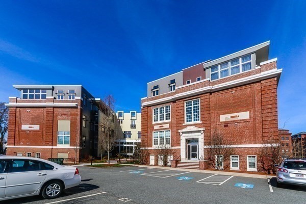45 Rantoul Street, Unit 313 Beverly, MA 01915 - Photo 38 of 42 Gallery Image 38