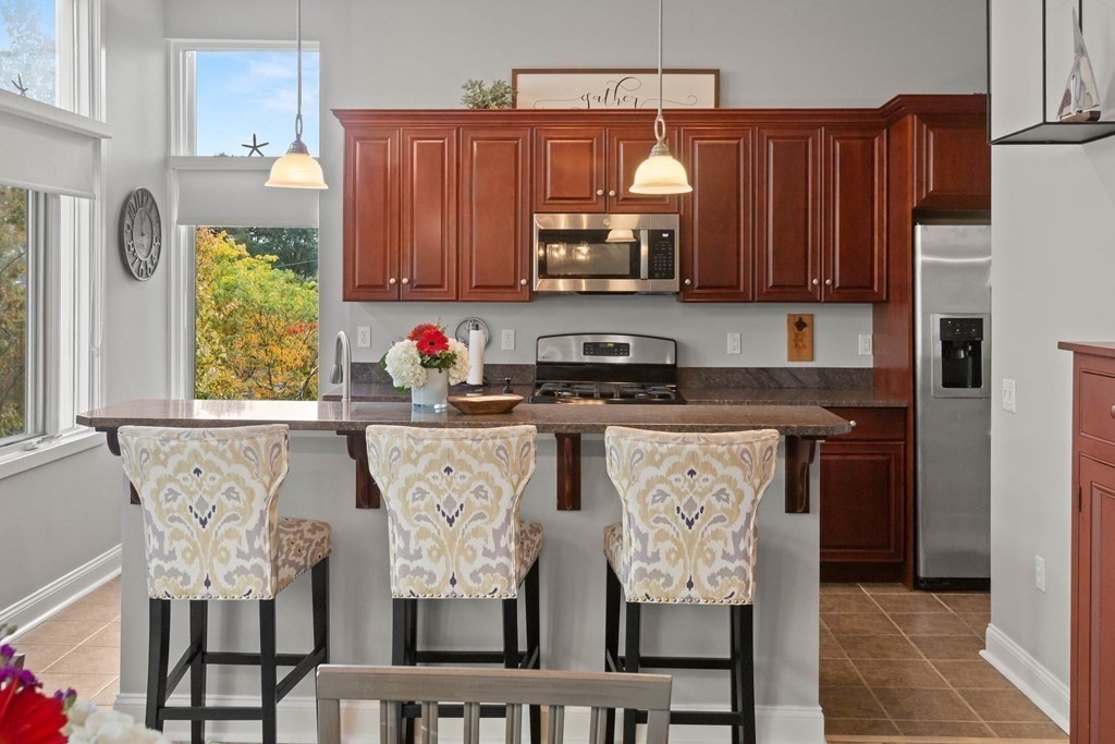 45 Rantoul Street, Unit 313 Beverly, MA 01915 - Photo 7 of 42 Gallery Image 7