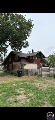 $230,000 | 634 Southwest Lincoln Street, Topeka, KS 66606