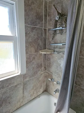 a view of a window in a room