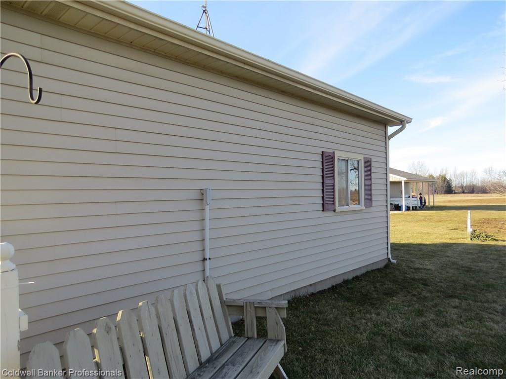 13222 Hough Road Memphis, MI 48041 - Photo 17 of 72 img_4292 - Copy - Copy.jpg