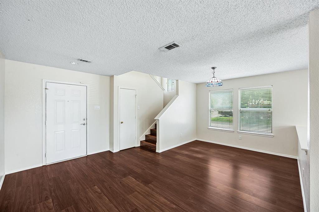 3720 Bandera Ranch Road Fort Worth, TX 76262 - Photo 3 of 37 Office space open living room