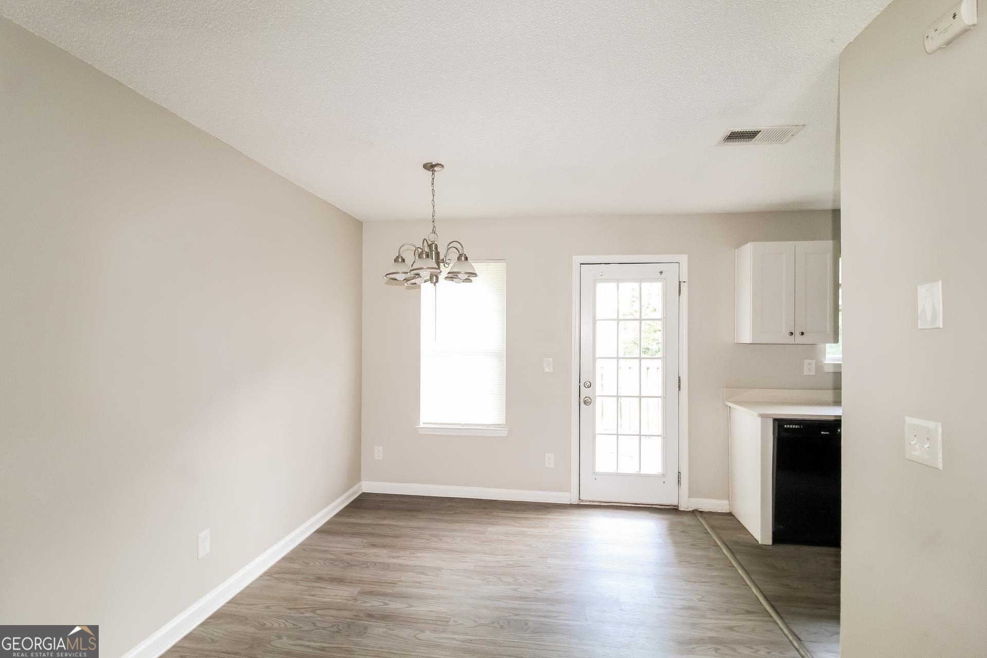 4240 Ward Bluff Drive Ellenwood, GA 30294 - Photo 8 of 17