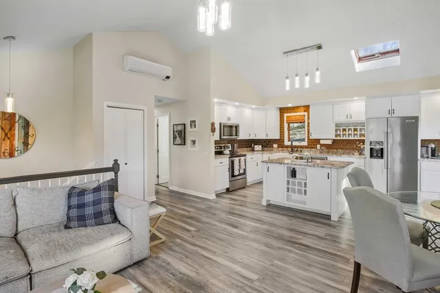 $525,000 | 96 Indian Hill Road, Worcester, MA 01606