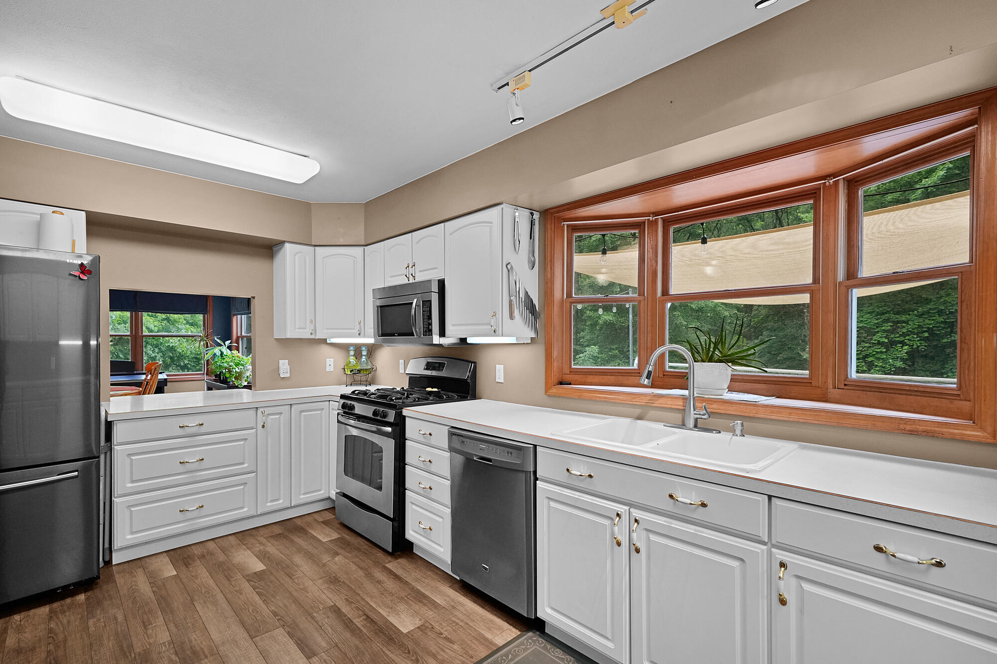 21537 Kendaville Road Pierson, MI 49339 - Photo 14 of 52 Kitchen