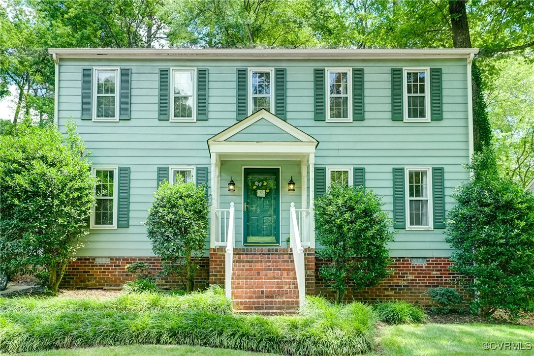813 Spirea Road North Chesterfield, VA 23236 - Photo 1 of 28 Beautiful home!