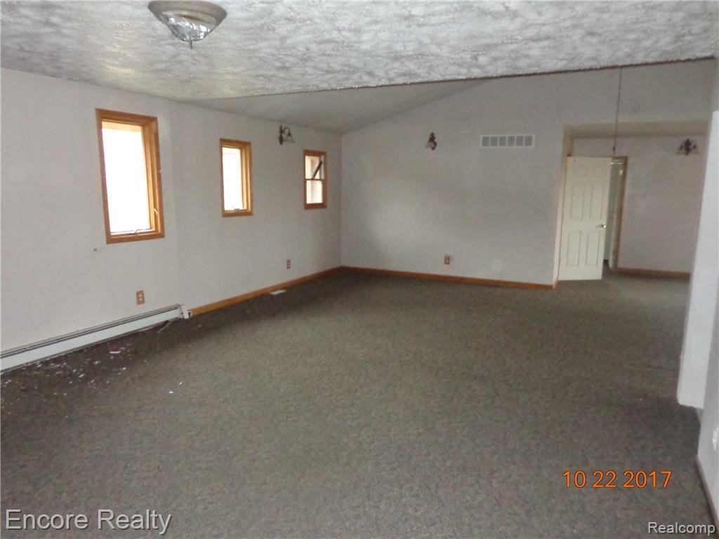 11919 Shaffer Road Davisburg, MI 48350 - Photo 25 of 33 DSC03325.JPG