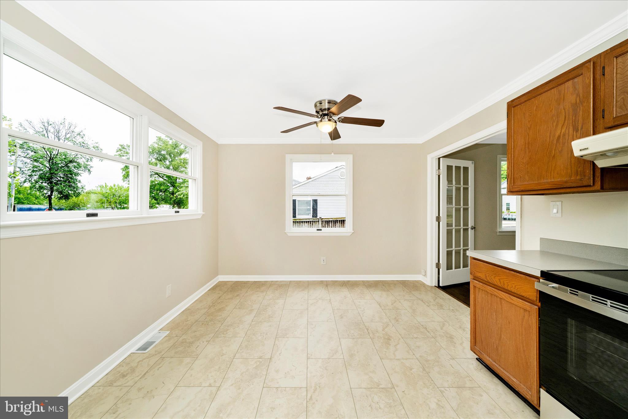 111 Range Road Glen Burnie, MD 21061 - Photo 20 of 58 Kitchen