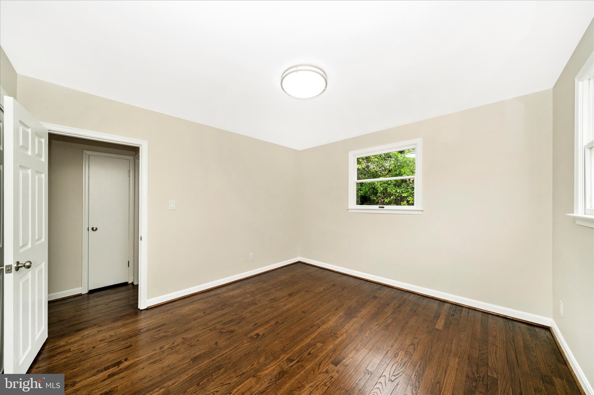 111 Range Road Glen Burnie, MD 21061 - Photo 23 of 58 Primary Bedroom
