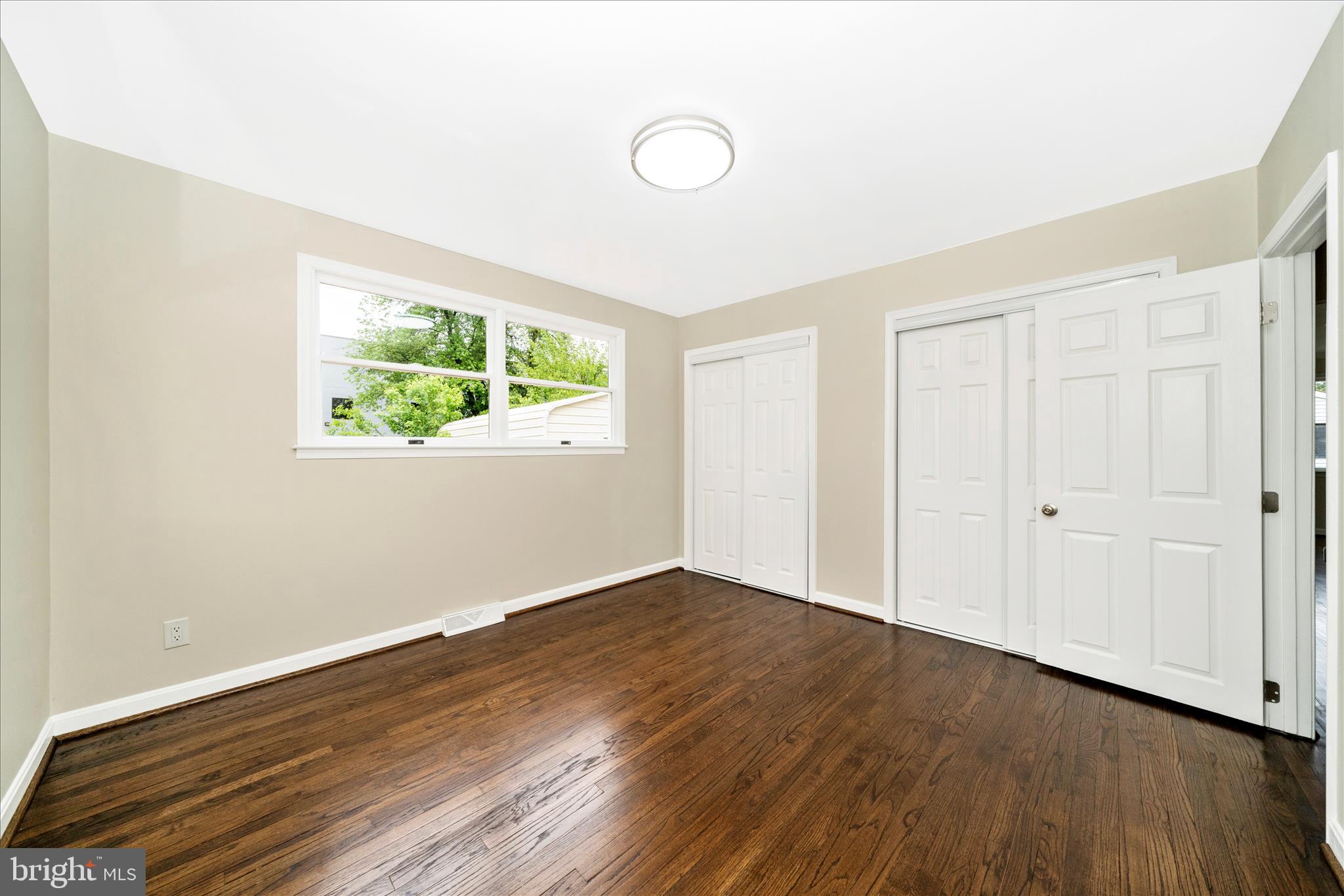 111 Range Road Glen Burnie, MD 21061 - Photo 25 of 58 Primary Bedroom