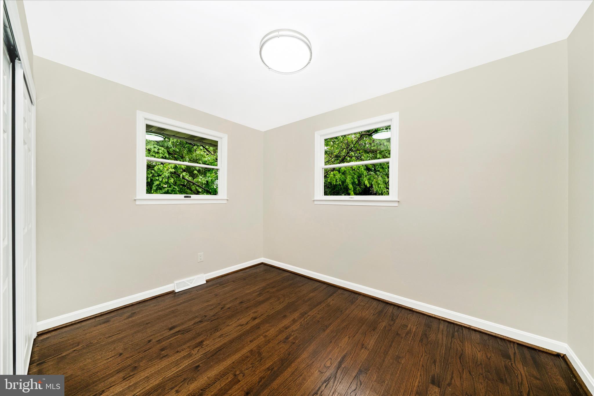 111 Range Road Glen Burnie, MD 21061 - Photo 27 of 58 Bedroom 2