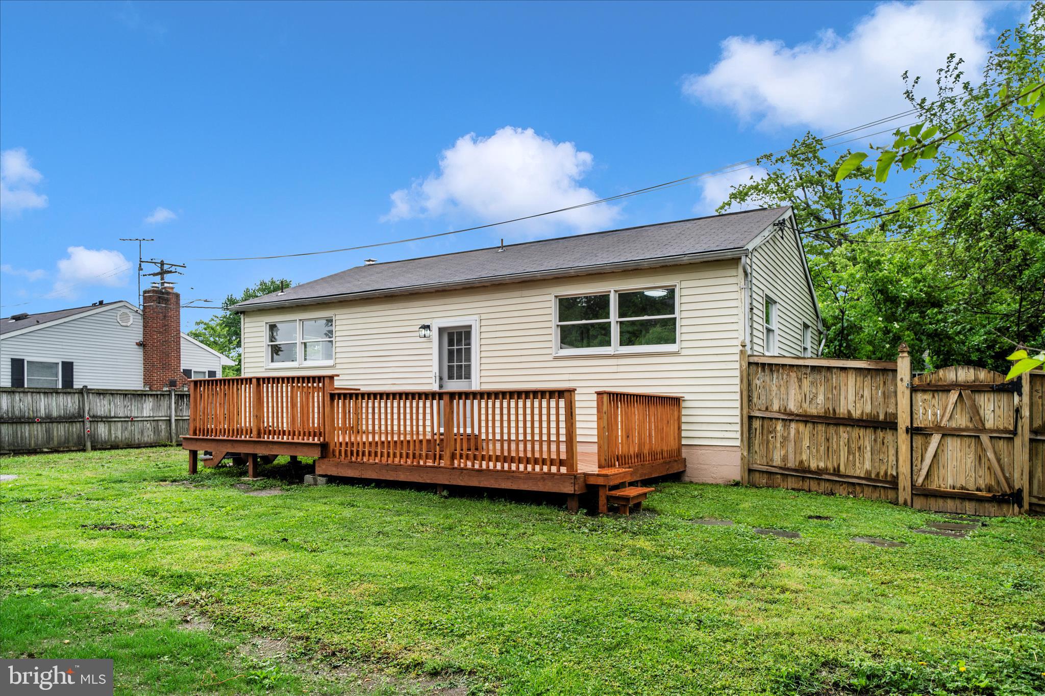 111 Range Road Glen Burnie, MD 21061 - Photo 45 of 58 Exterior Back