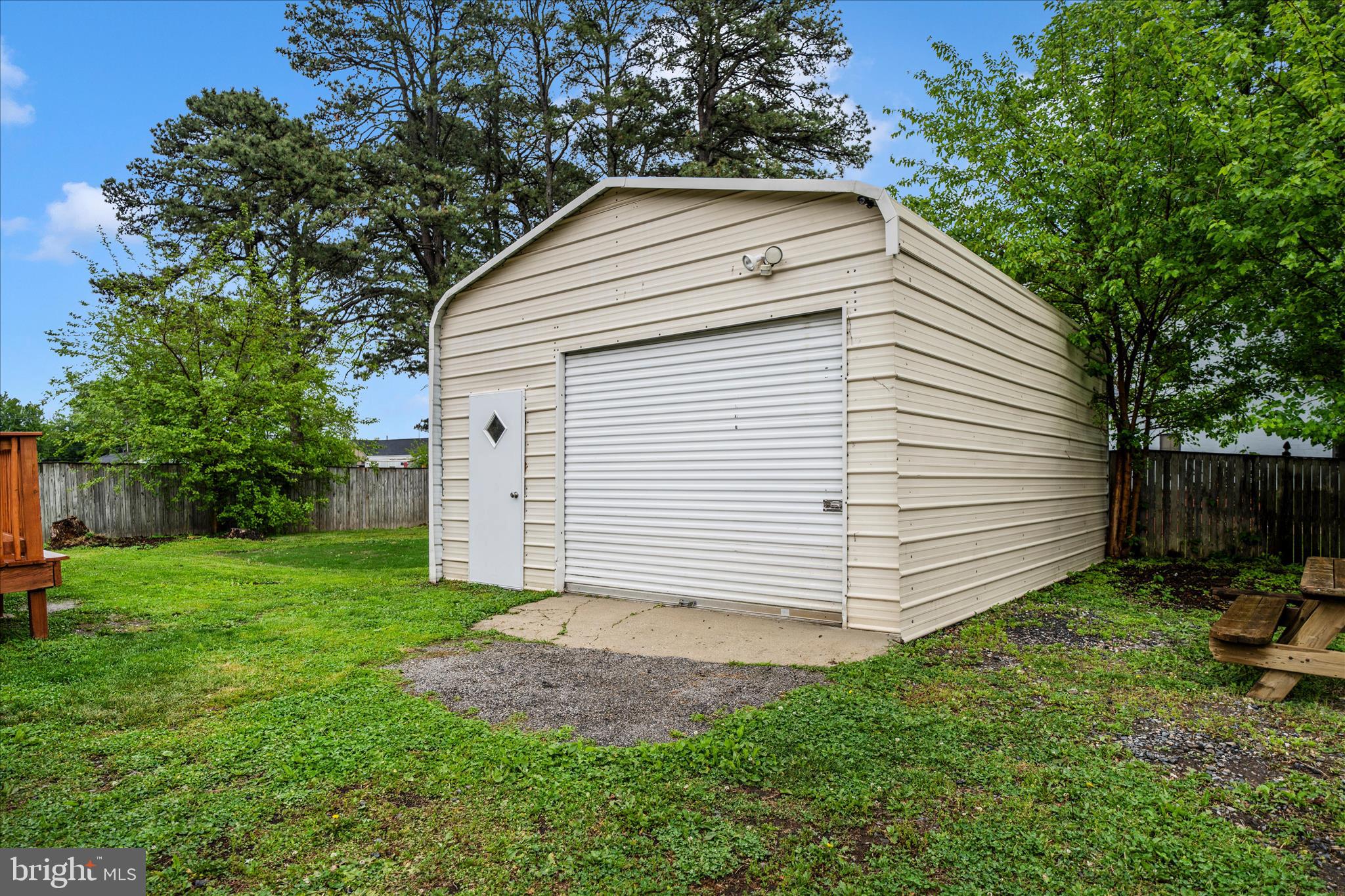111 Range Road Glen Burnie, MD 21061 - Photo 50 of 58 Exterior Back