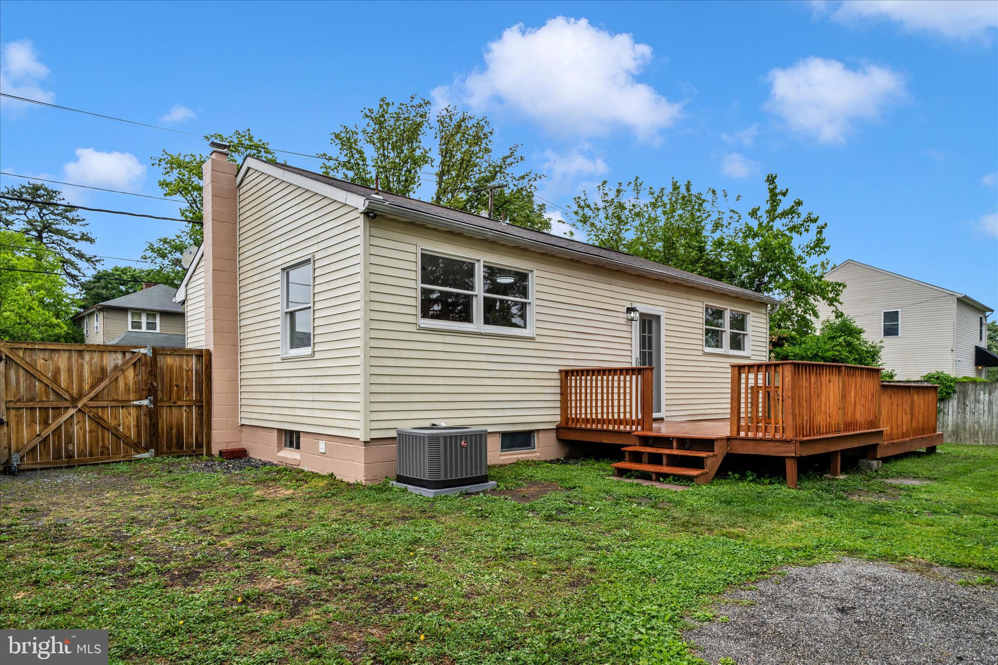 111 Range Road Glen Burnie, MD 21061 - Photo 52 of 58 Exterior Back