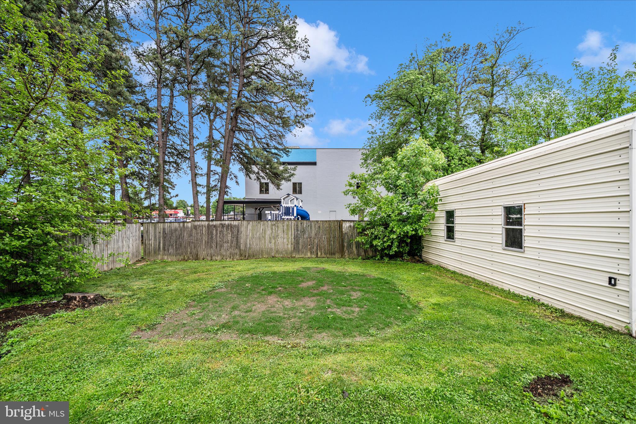 111 Range Road Glen Burnie, MD 21061 - Photo 53 of 58 Exterior Back