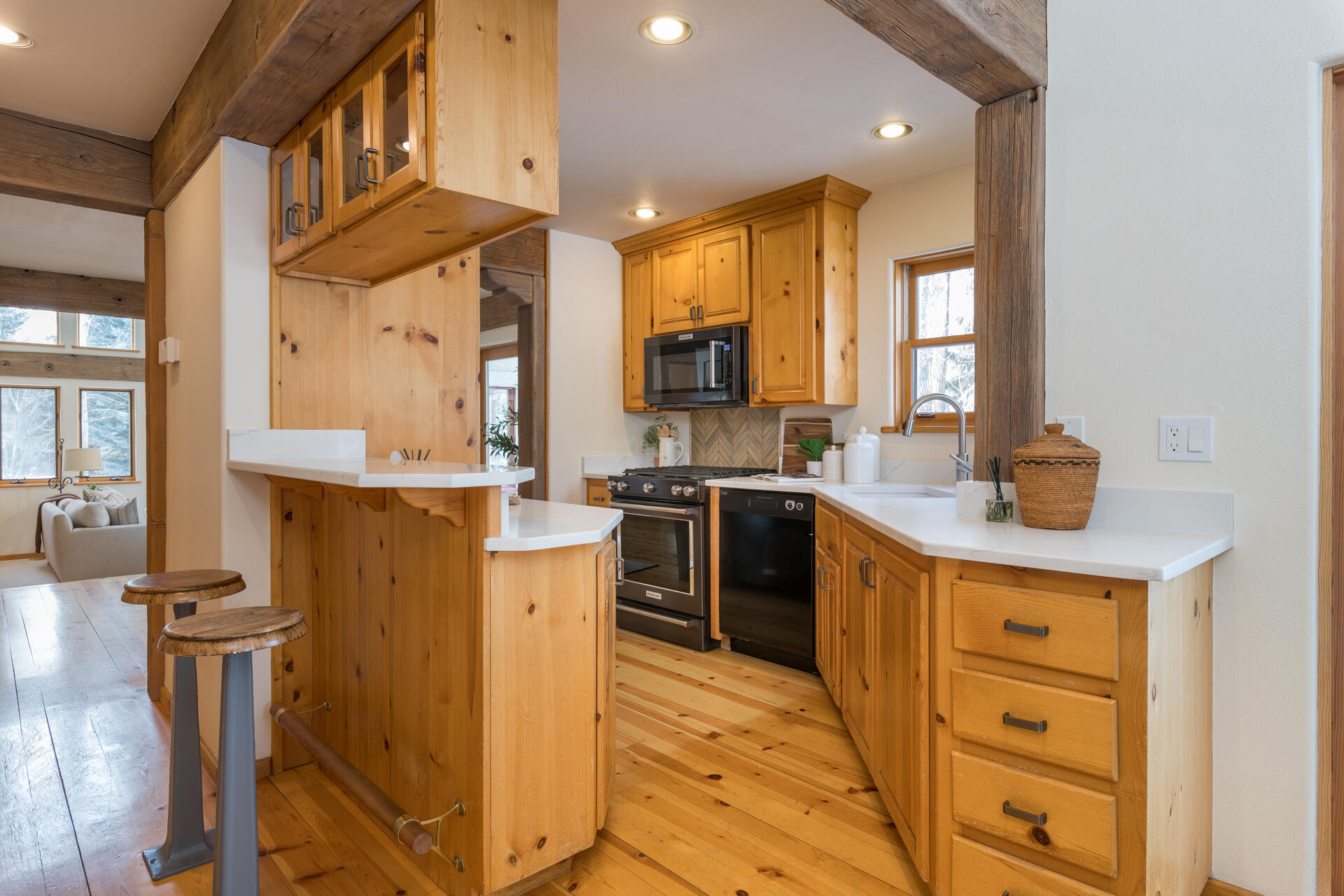 233 Timberline Road Blaine County, ID 83333 - Photo 4 of 25 Kitchen