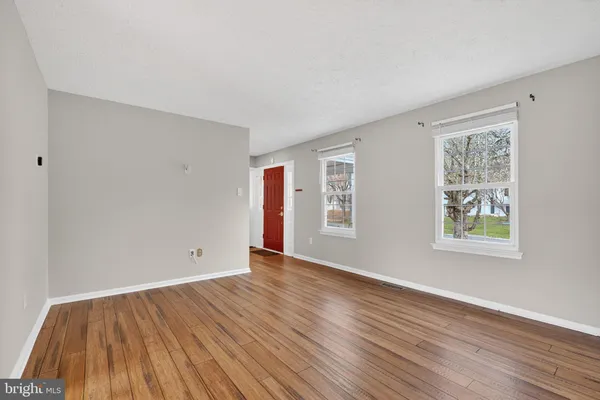$2,950 | 8813 Francesca Drive, Clinton, MD 20735