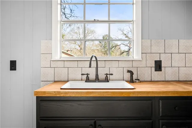 $185,000 | 248 Stock Landing Road, Deville, LA 71328