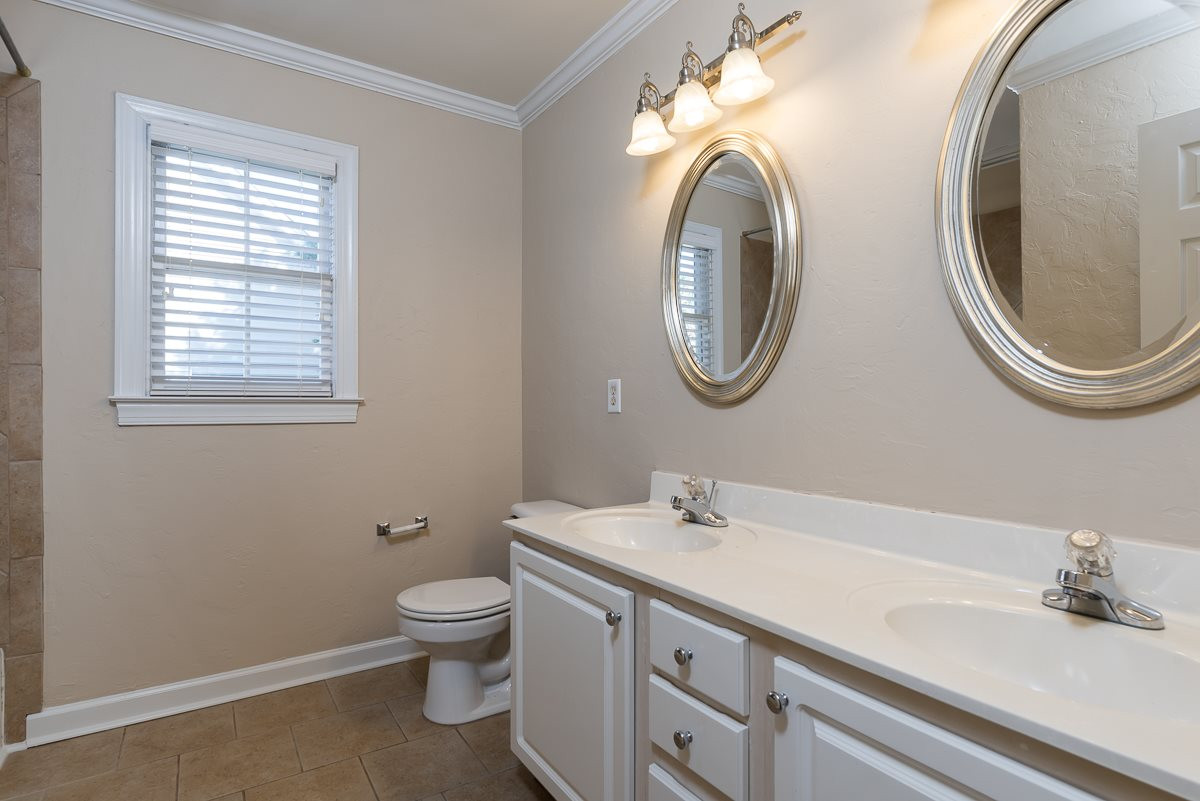 11705 Shavenrock Place Raleigh, NC 27613 - Photo 18 of 20 Photo 18