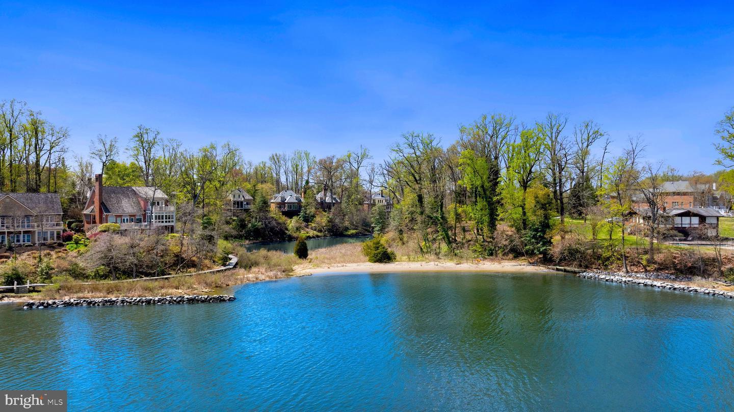 1100 South River Landing Road Edgewater, MD 21037 - Photo 42 of 53 Community beach area