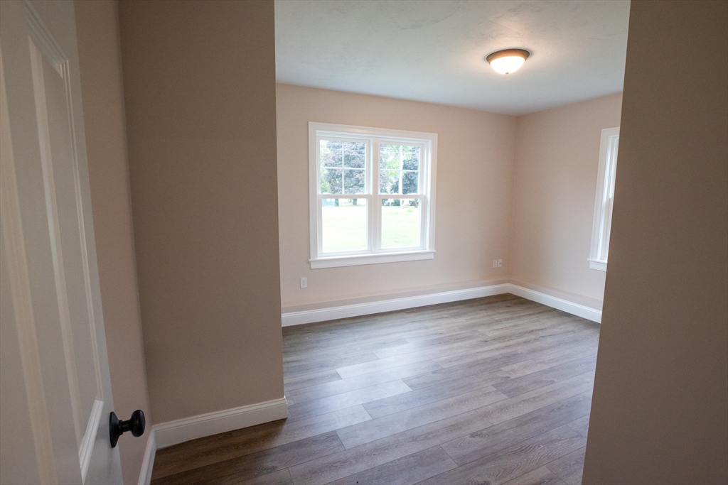 572 Wheelwright Road Barre, MA 01005 - Photo 23 of 27