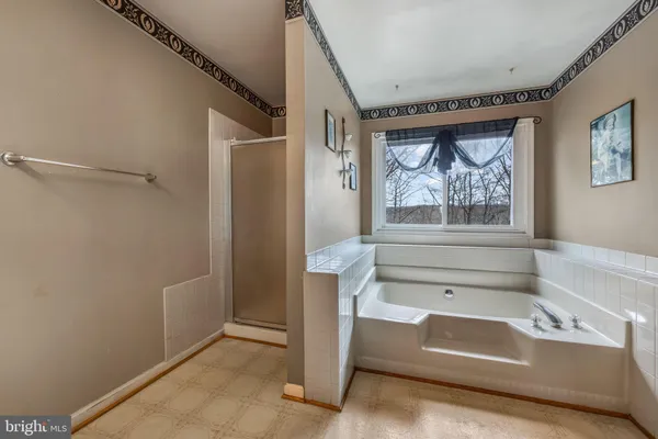 $569,999 | 3 Snow Meadow Lane, Stafford, VA 22554