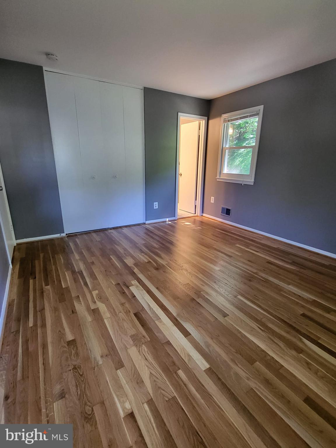 12217 Harbor Drive Woodbridge, VA 22192 - Photo 23 of 53 Primary bedroom