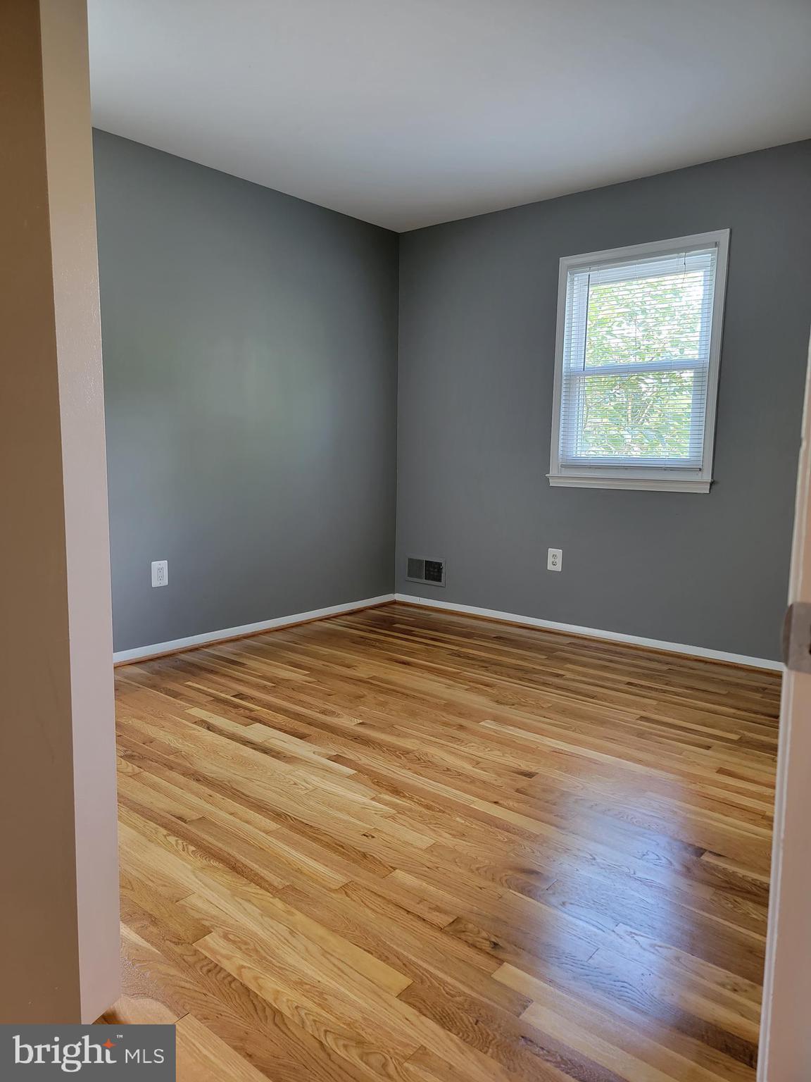 12217 Harbor Drive Woodbridge, VA 22192 - Photo 27 of 53 Bedroom #2