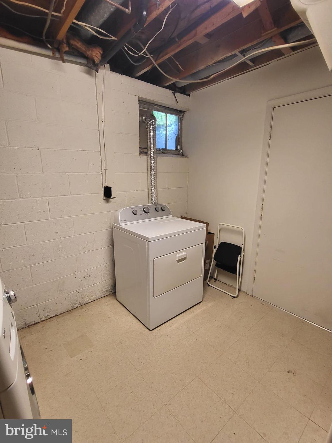 12217 Harbor Drive Woodbridge, VA 22192 - Photo 40 of 53 Laundry with access to the garage