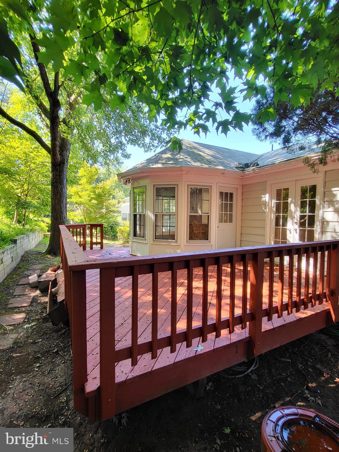 12217 Harbor Drive Woodbridge, VA 22192 - Photo 45 of 53 Backyard